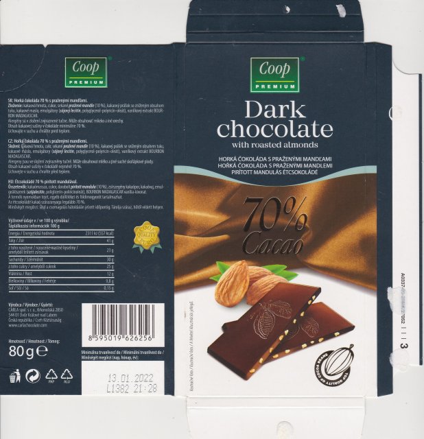 coop 4 premium dark chocolate with roasted almonds 70