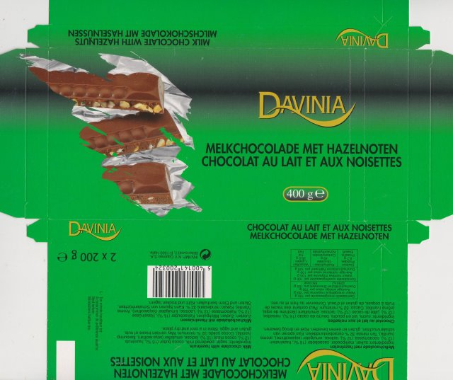 Davinia milk chocolate with hazelnuts