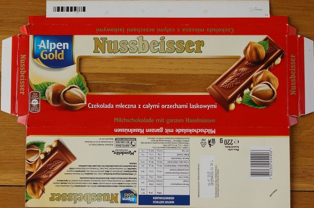 Nussbeisser duze Alpen Gold czekolada mleczna z calymi orzechami 555 kcal